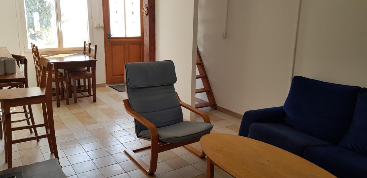 Petite Maison Refaite A Neuf Dans Mas Du 19Eme Siecle Арл Екстериор снимка